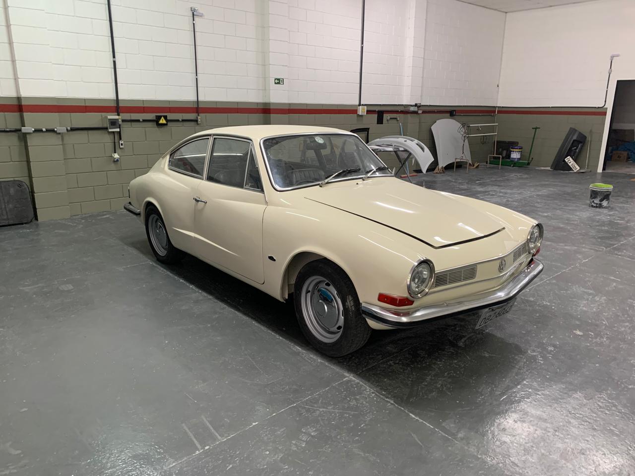 Karmann Guia 1971 TC - Placa preta 100%