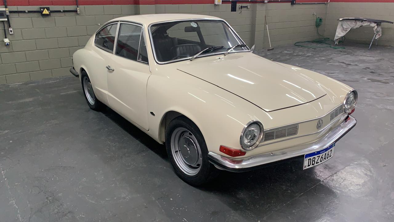Karmann Guia 1971 TC - Placa preta 100% - Imagem 5