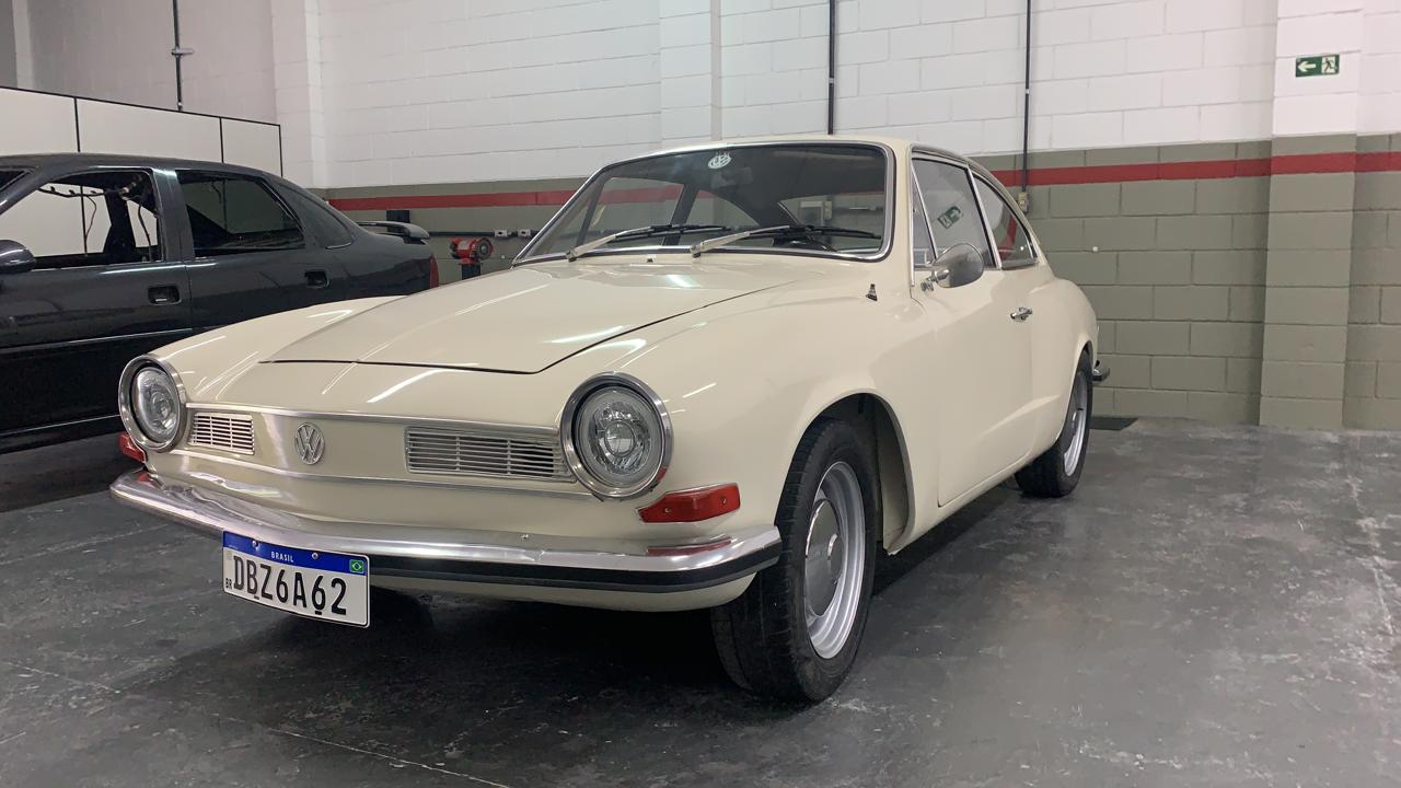Karmann Guia 1971 TC - Placa preta 100% - Imagem 3